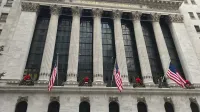Façade of the New York Stock Exchange building.