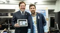 Presidente de CONMEBOL reta a Messi a ganar la Copa Libertadores: “Es lo único que te falta” imagen del post