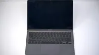 MacBook M1