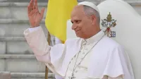 Vaticano confirma estado de salud del Papa León XIV: Sufre cáncer de pulmón imagen del post
