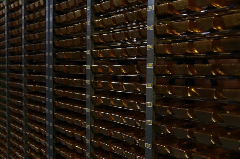 Goldman Sachs espera que los bancos centrales compren 60 toneladas de oro mensualmente en 2026