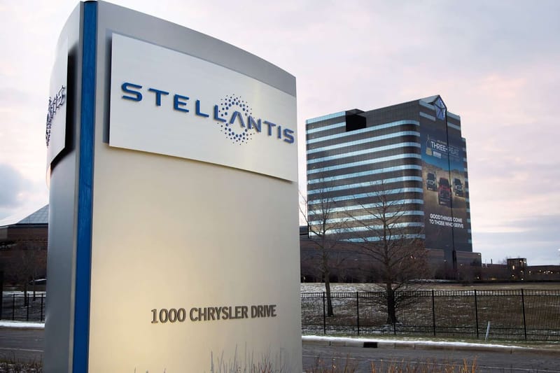 Stellantis firma acuerdos con JLR y Dongfeng el mismo día