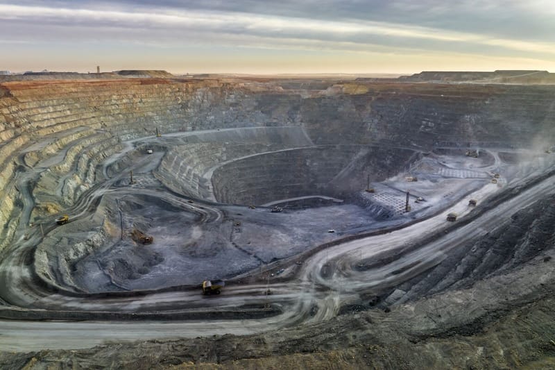 Bloqueo en la mina de Rio Tinto en Mongolia frena el cobre hacia China y aviva la pelea por las ganancias imagen del post
