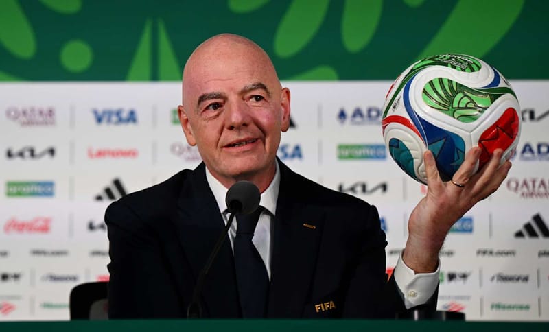 Infantino defiende a Trump, llama 'imposible' el Mundial sin él y pide a sus críticos 'relajarse' imagen del post