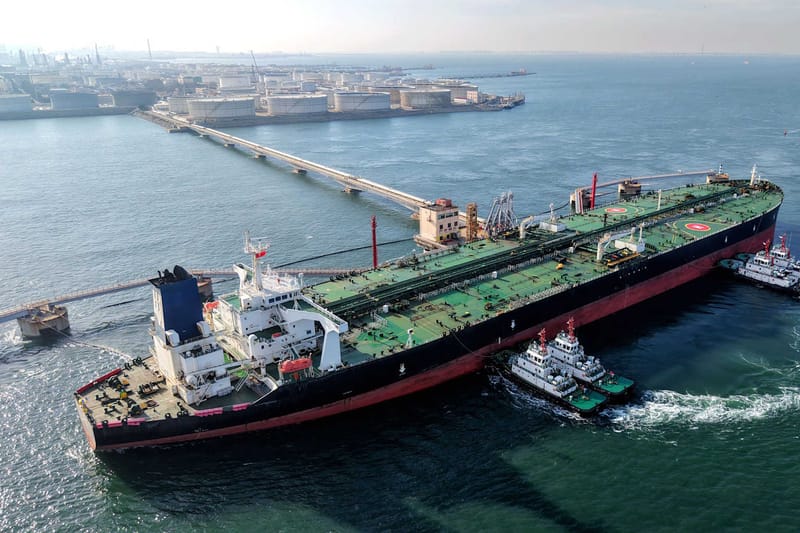 La reapertura de Hormuz amenaza con volcar millones de barriles sobre un mercado petrolero en caída imagen del post