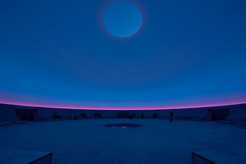James Turrell inaugura su Skyspace número 100 en Dinamarca: una cúpula subterránea a escala del Panteón imagen del post