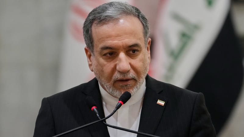 Irán y Estados Unidos intercambian ataques en el Estrecho de Ormuz y tambalea el alto el fuego de junio imagen del post