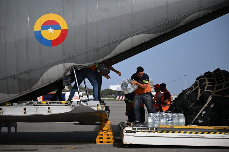 Venezuela: 1.430 muertos, $150 millones en ayuda de EE. UU. y un aeropuerto que reabre entre escombros imagen del post