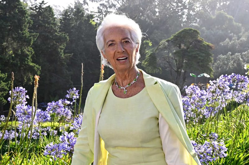 Christine Lagarde declara el fin de la era de la orientación a futuro del BCE en el foro de Sintra