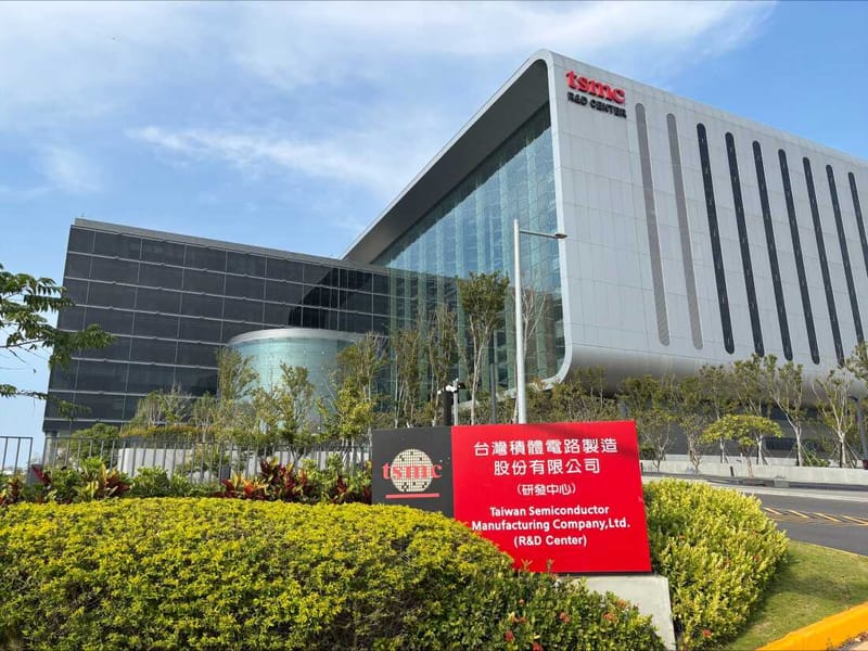TSMC advierte que ni más fábricas en EE.UU. bastarán para cubrir la demanda de chips de IA imagen del post