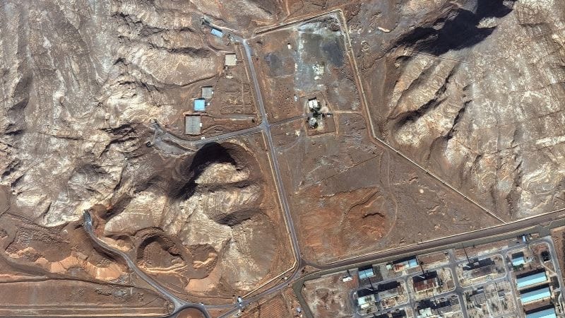 Irán mina y derrumba túneles nucleares mientras se acerca un acuerdo con EE. UU. imagen del post