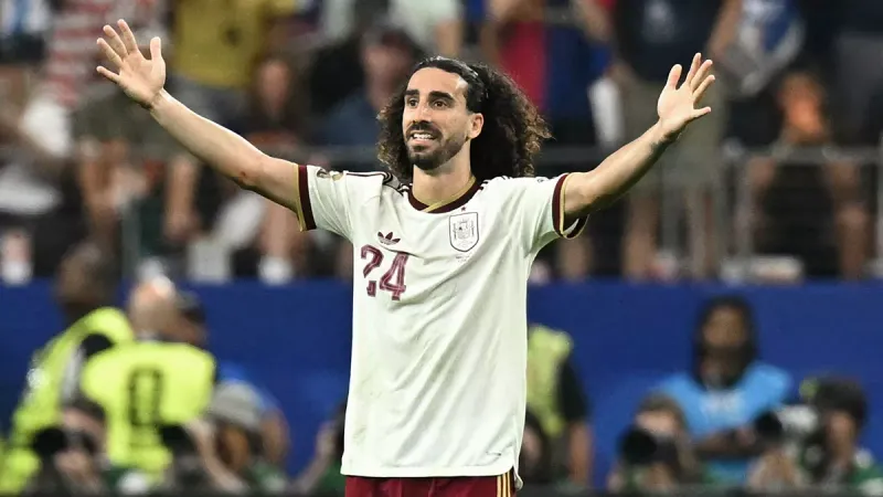 Cucurella, cinco partidos sin que nadie lo regatee: así llegó España a la final del Mundial imagen del post