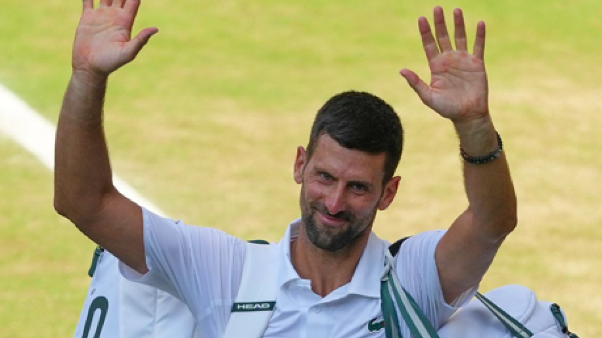Sinner arrasa a Djokovic y jugará la final de Wimbledon contra Zverev imagen del post
