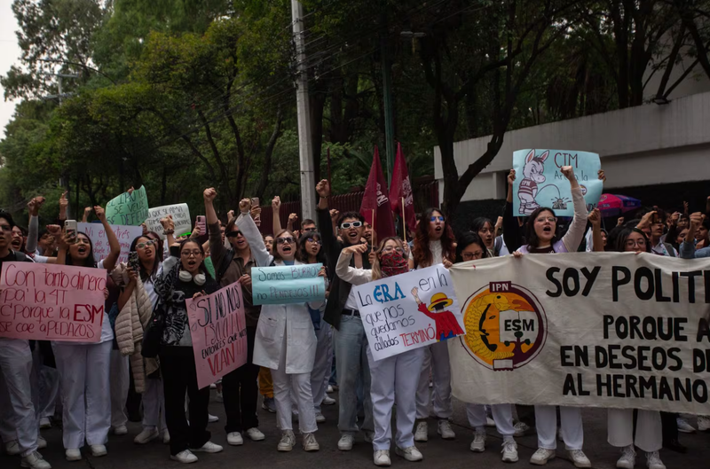 Canal Once alerta que la toma amenaza su videoteca de 67 años tras dos meses de ocupación imagen del post