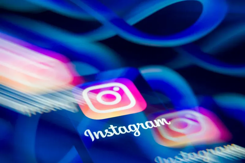 Meta retira la función de IA que generaba imágenes con cuentas públicas de Instagram imagen del post