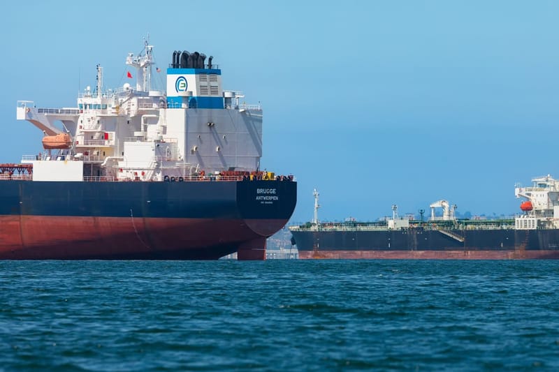 Irán inicia conversaciones para la venta de petróleo a Japón bajo una exención de sanciones de EE. UU.