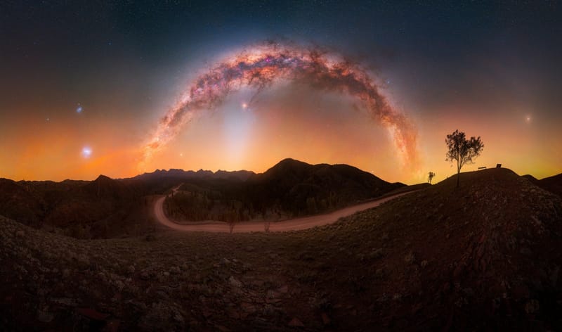 Capture the Dark 2026: la foto que ganó en contaminación lumínica es de satélites Starlink imagen del post