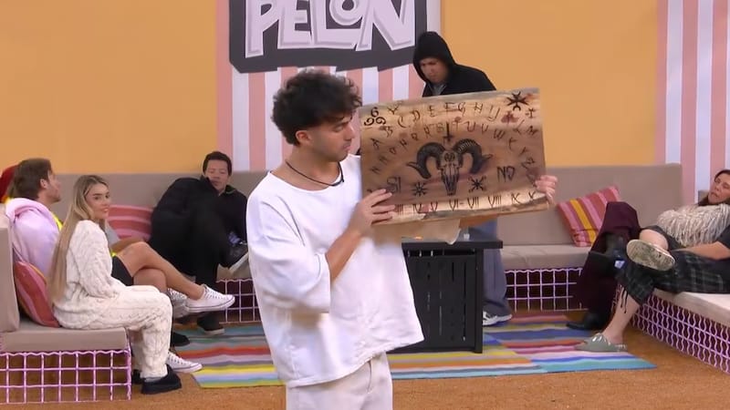 Ouija en La Casa de los Famosos: el apagón fue obra de La Jefa imagen del post
