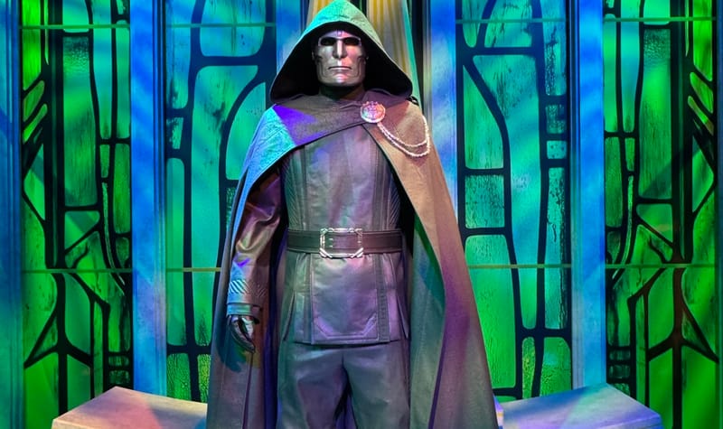 Revelan nuevo aterrador traje de Dr. Doom en Avengers: Doomsday y MCU en la D23 imagen del post