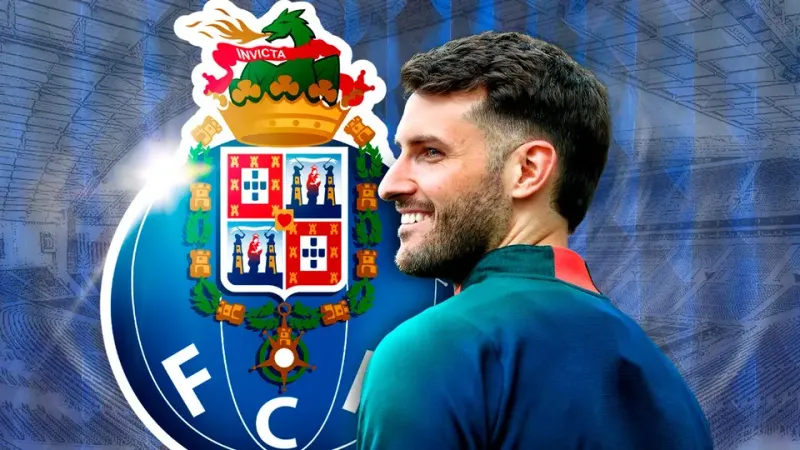 Porto reactiva negociaciones con AC Milan por Santiago Giménez, y un club de Turquía muestra interés imagen del post