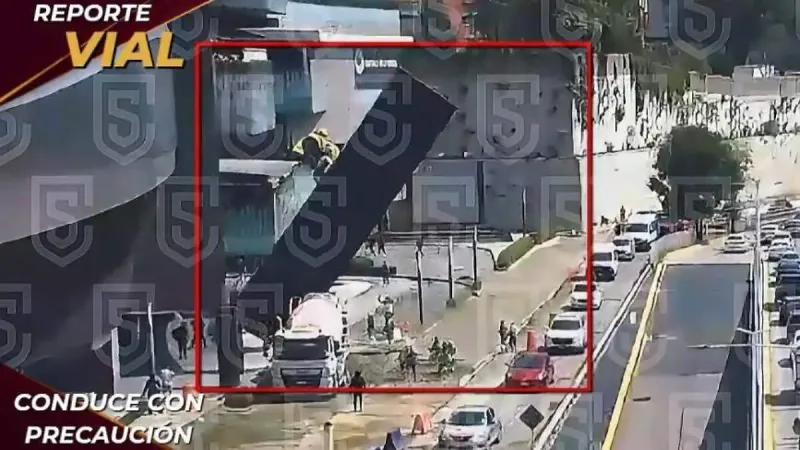 Cae estructura frente a Paseo Interlomas; reportan muerte de una mujer imagen del post