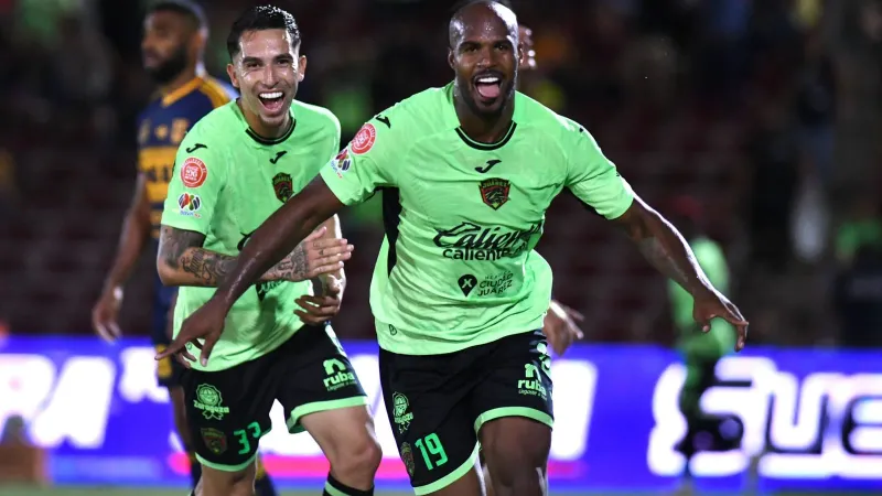 FC Juárez logra su primera victoria 2-0 a Tigres pero no abandona el fondo imagen del post
