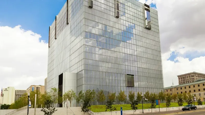 Construcción de Palacios de Justicia de EE. UU. (351 s.