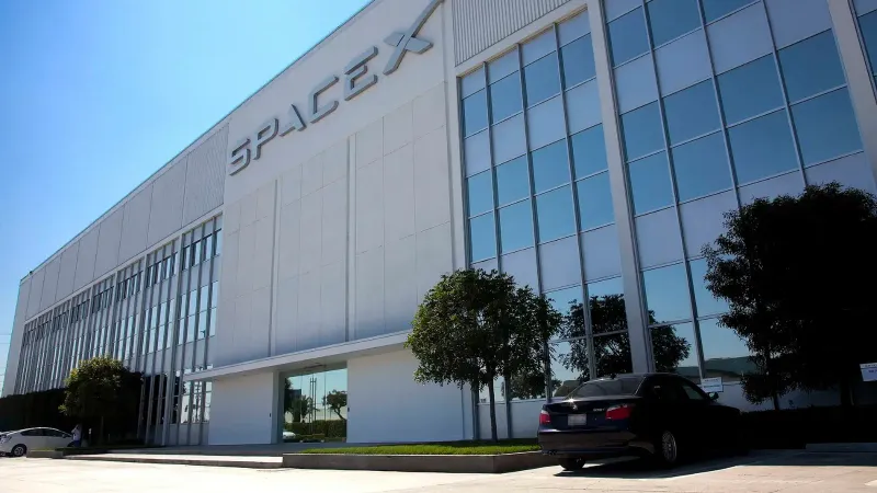 SpaceX Headquarters, Hawthorne, CA.