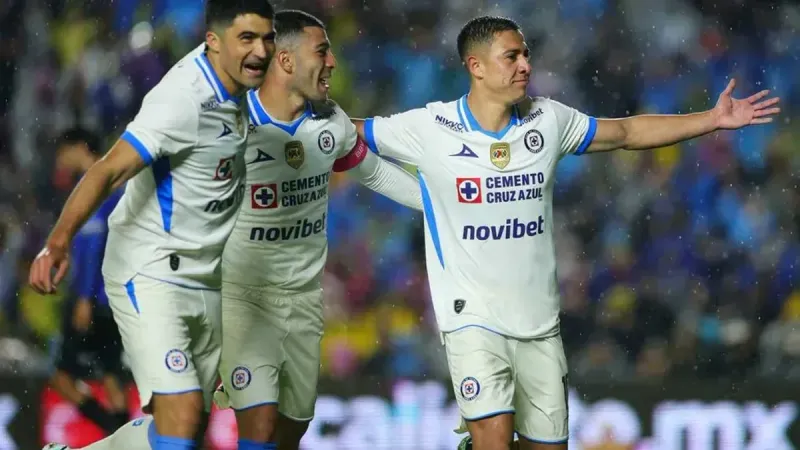 Cruz Azul vence 3-1 al Querétaro y logra el subliderato de la Liga MX imagen del post