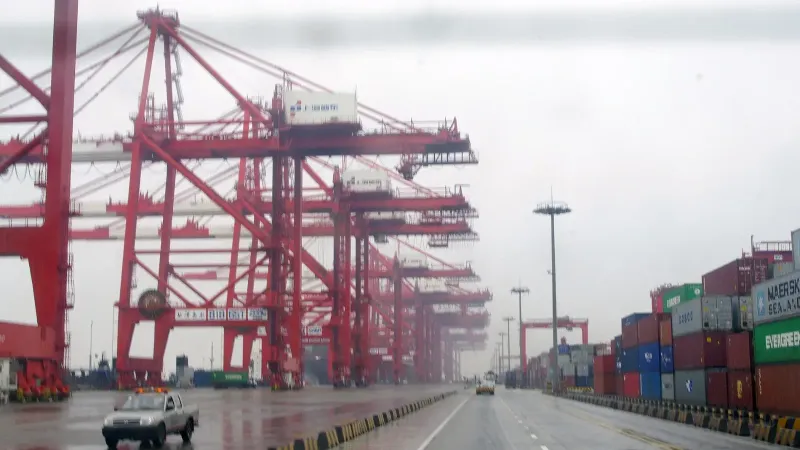 Puerto de contenedores intermodales Yangshan