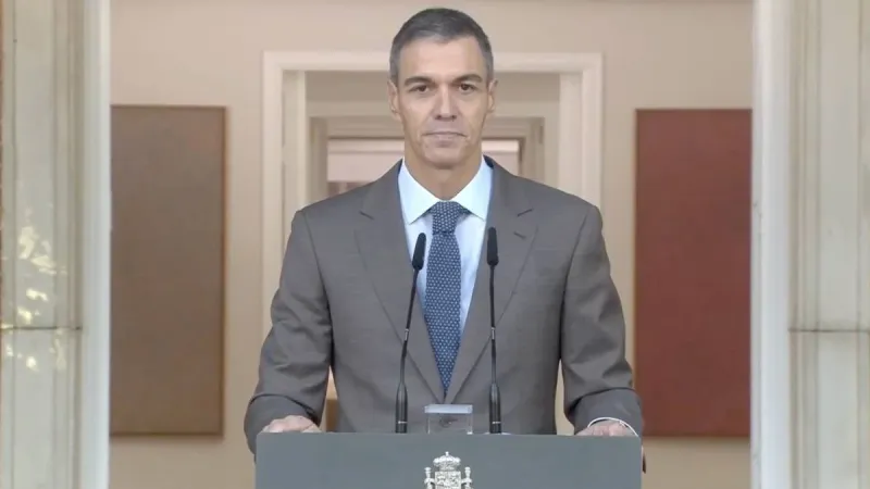 España adelanta sus elecciones: Presidente del gobierno enfrenta a la oposición imagen del post