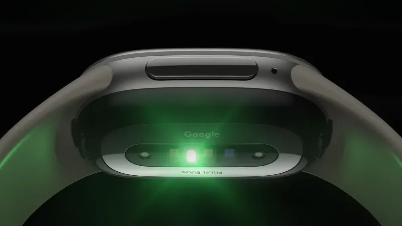 The photo shows Fitbit Edge.