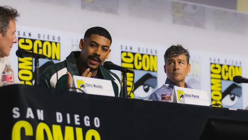 Aaron Pierre & Kyle Chandler at San Diego Comic Con 2026